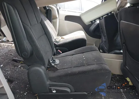 2013 Dodge Grand Caravan Sxt from USA, damaged, VIN 2C4RDGCG0DR817929